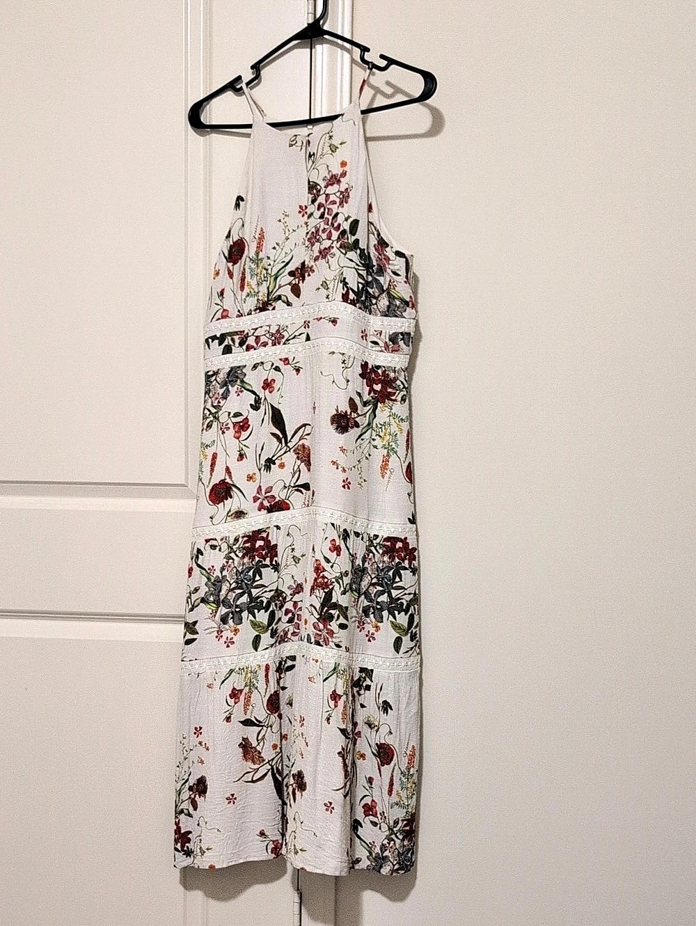 Antonio Melani Floral Maxi Dress in Cream Floral Size 6 Like New
